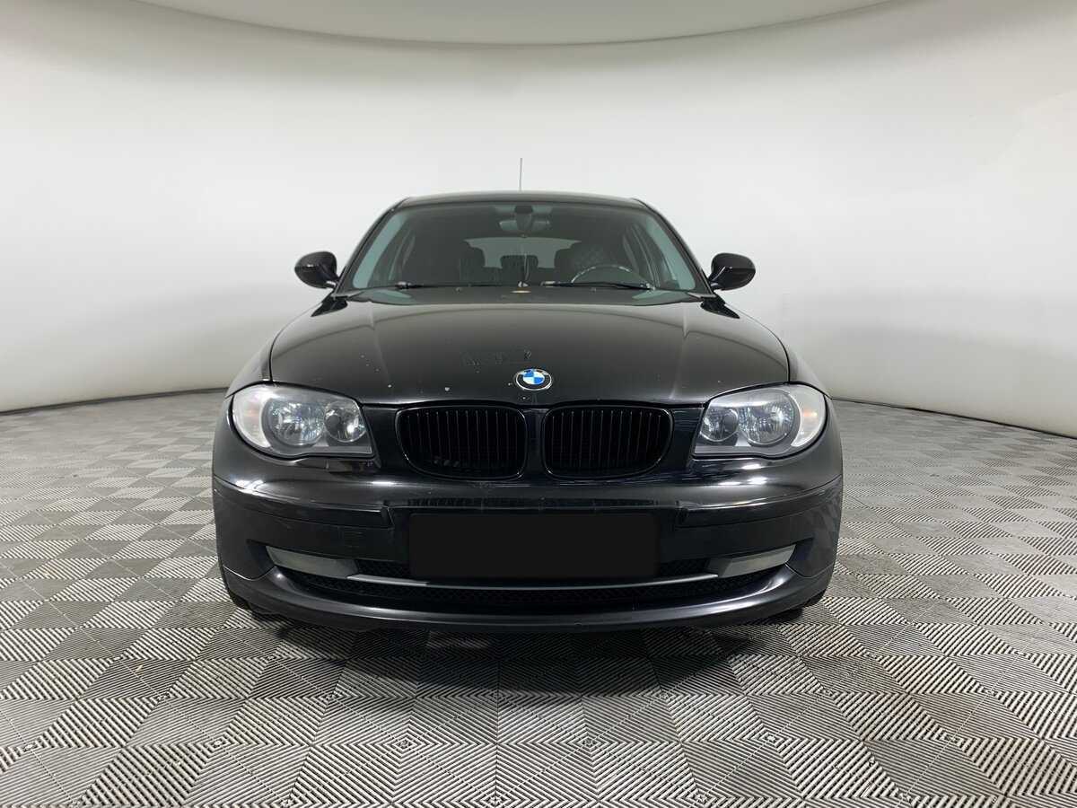 Б/У БМВ 1 серии 2011 года. Фото: #1