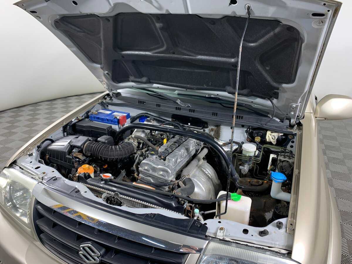 Б/У Сузуки Гранд Витара 2004 года. Фото: #10