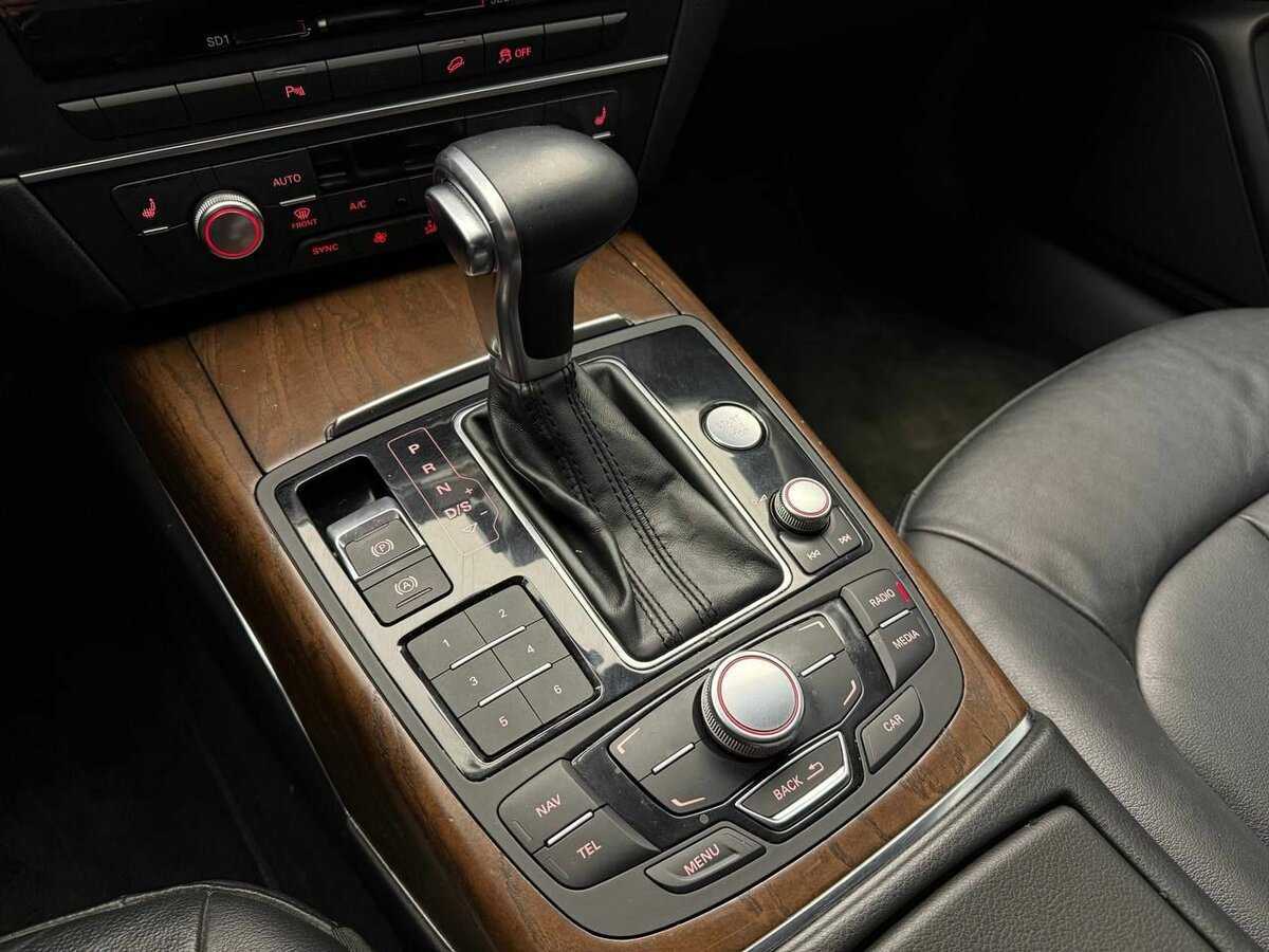 Б/У Ауди А6 аллроад 2014 года. Фото: #13