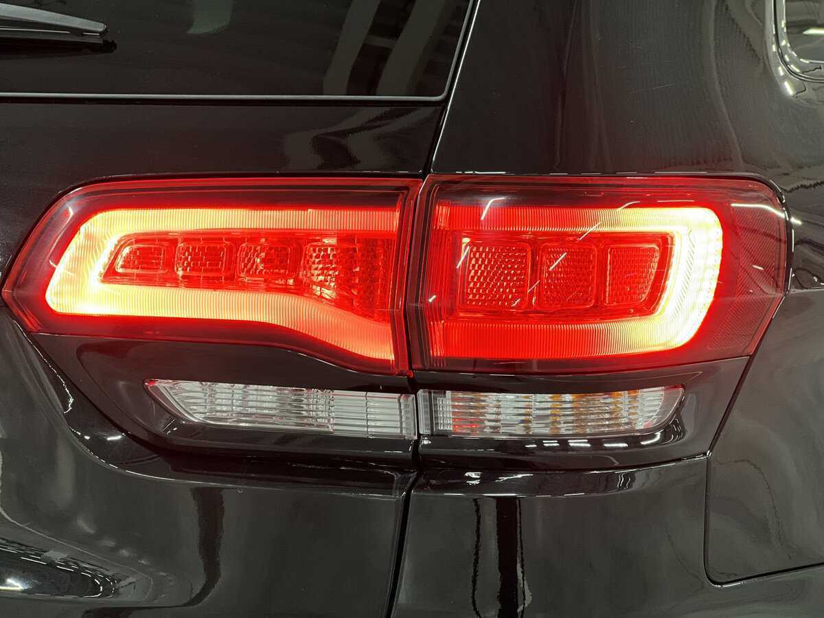 Б/У Джип Гранд Чироки 2019 года. Фото: #8