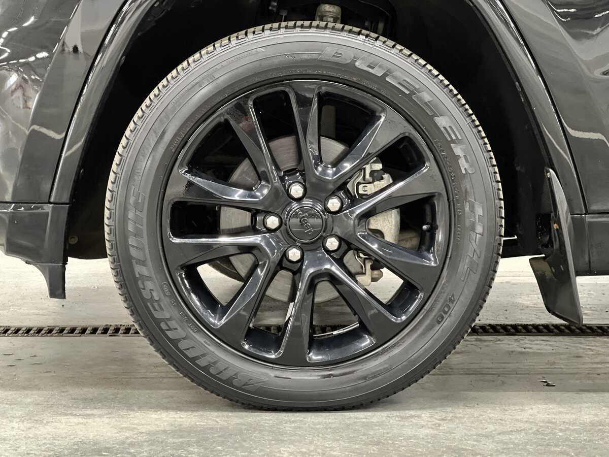 Б/У Джип Гранд Чироки 2019 года. Фото: #17