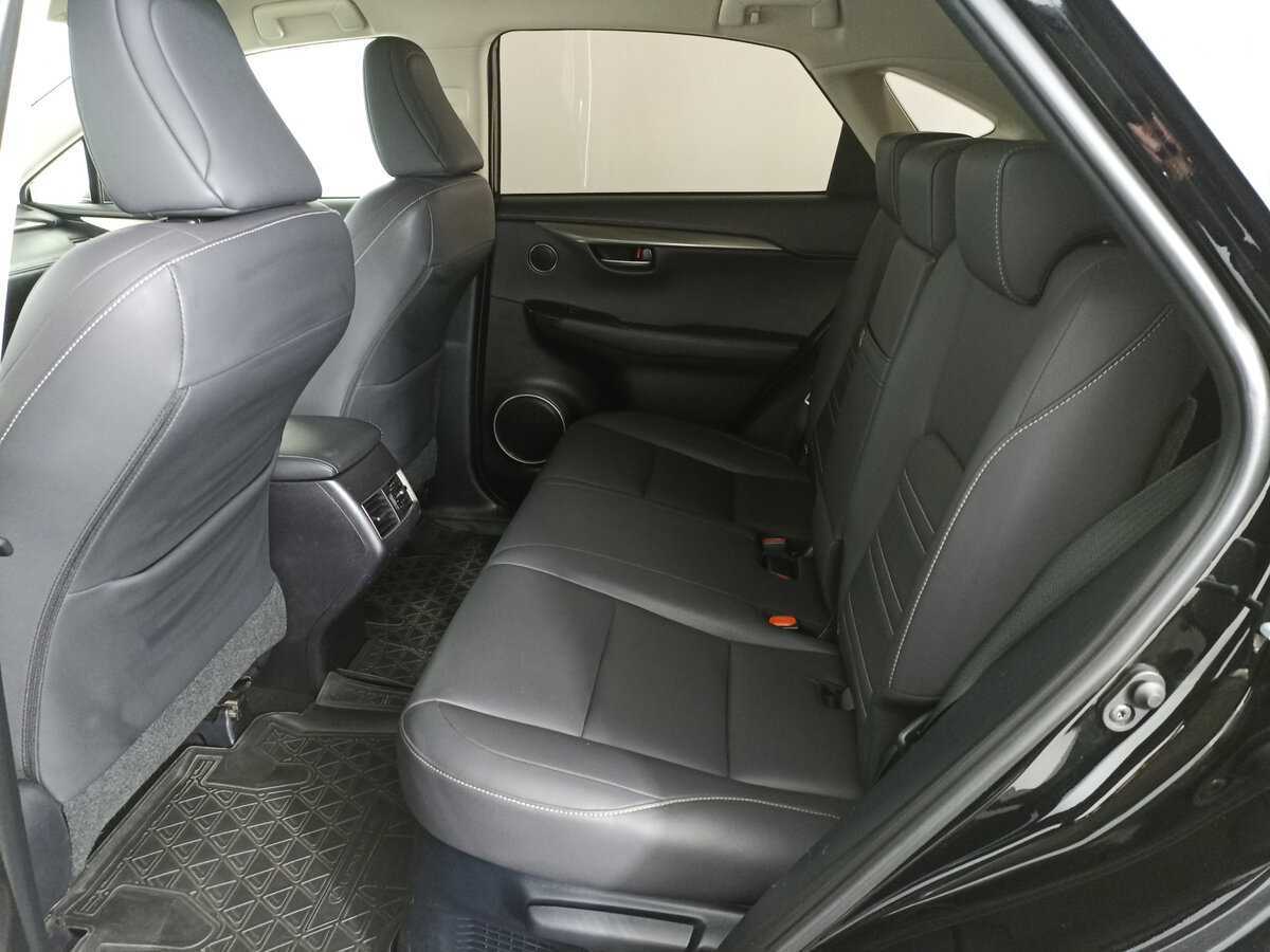 Б/У Лексус Н-Икс 2019 года. Фото: #11