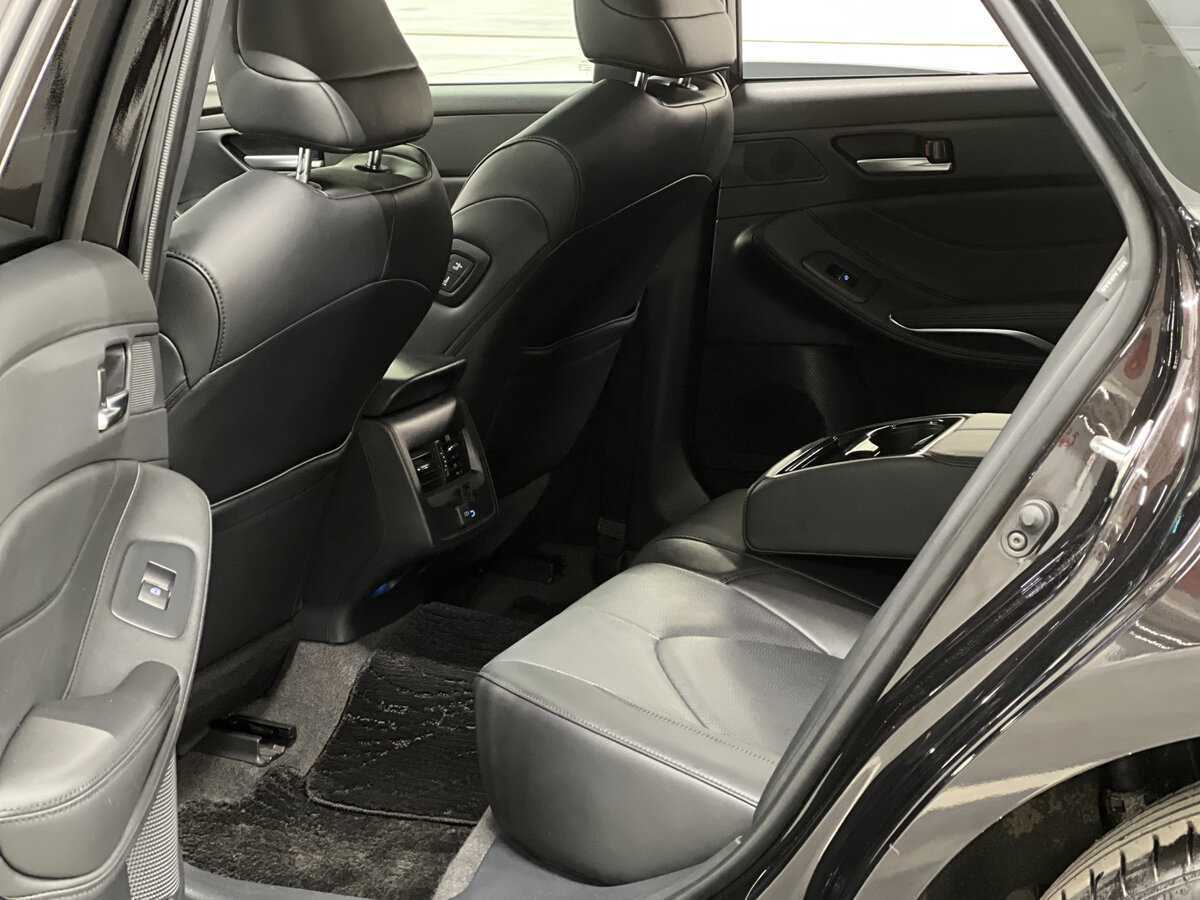 Б/У Тойота Авалон 2022 года. Фото: #11