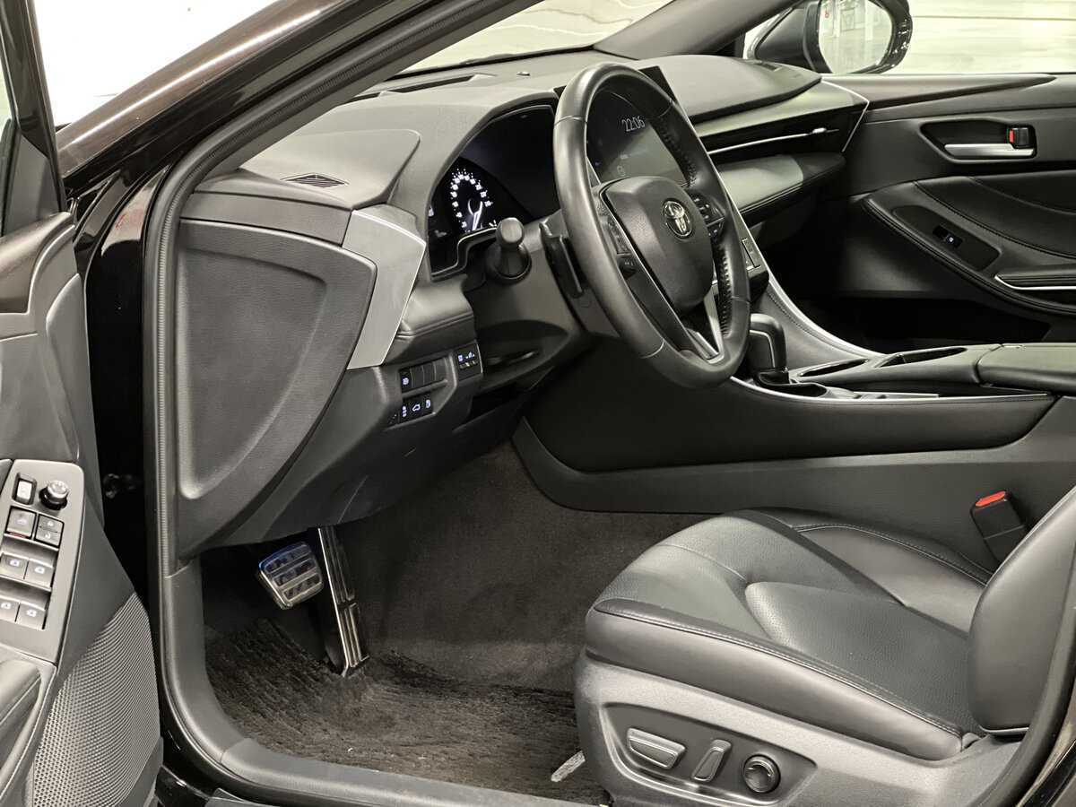 Б/У Тойота Авалон 2022 года. Фото: #15