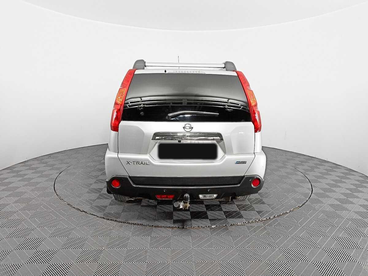 Б/У Ниссан Икс-Трейл 2010 года. Фото: #5