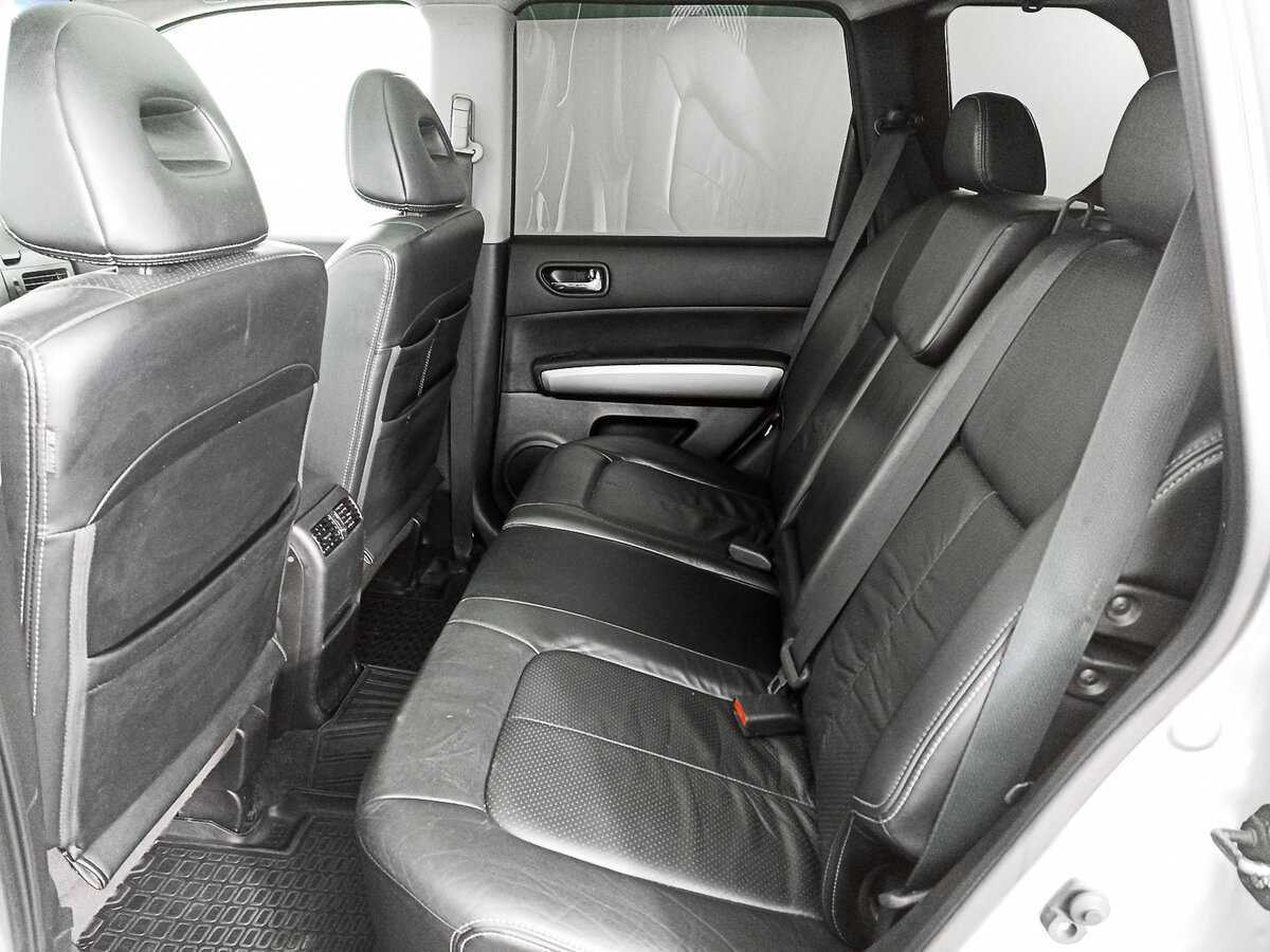 Б/У Ниссан Икс-Трейл 2010 года. Фото: #11