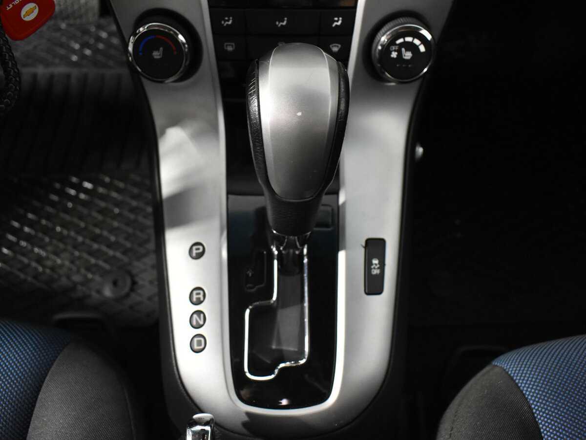 Б/У Шевроле Круз 2011 года. Фото: #9