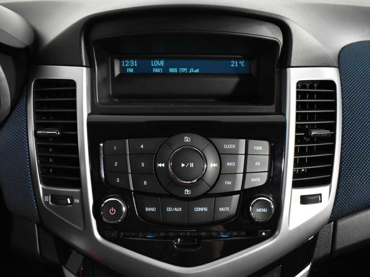 Б/У Шевроле Круз 2011 года. Фото: #16