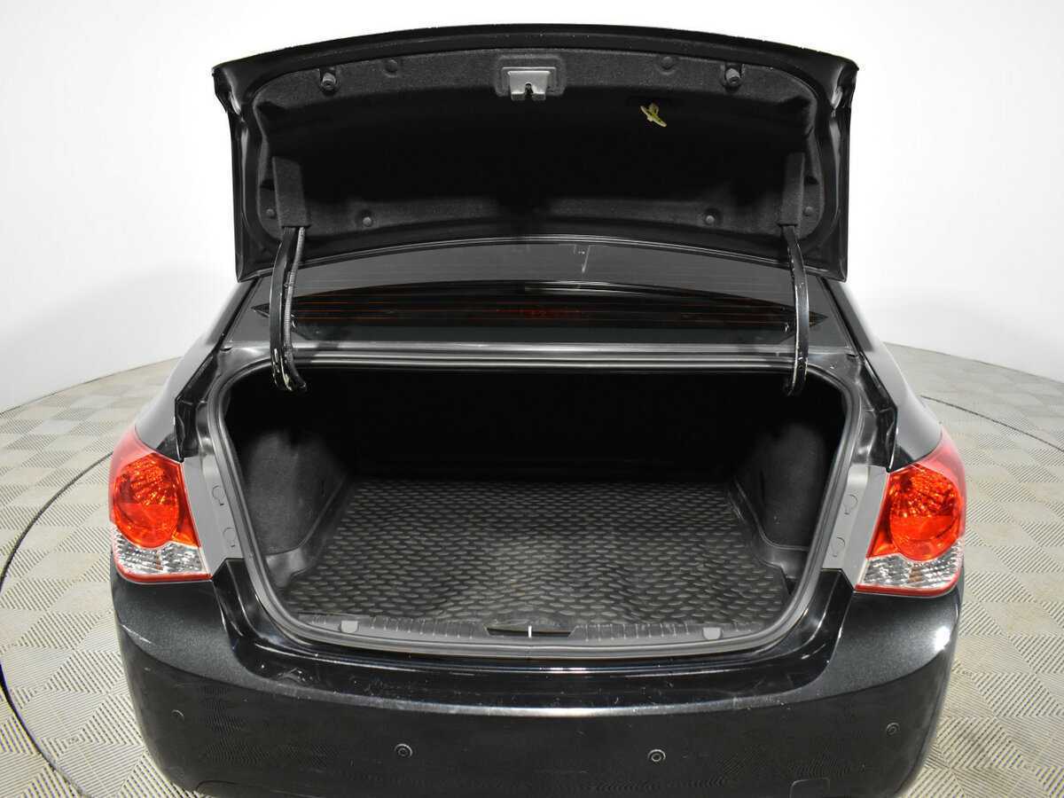 Б/У Шевроле Круз 2011 года. Фото: #20