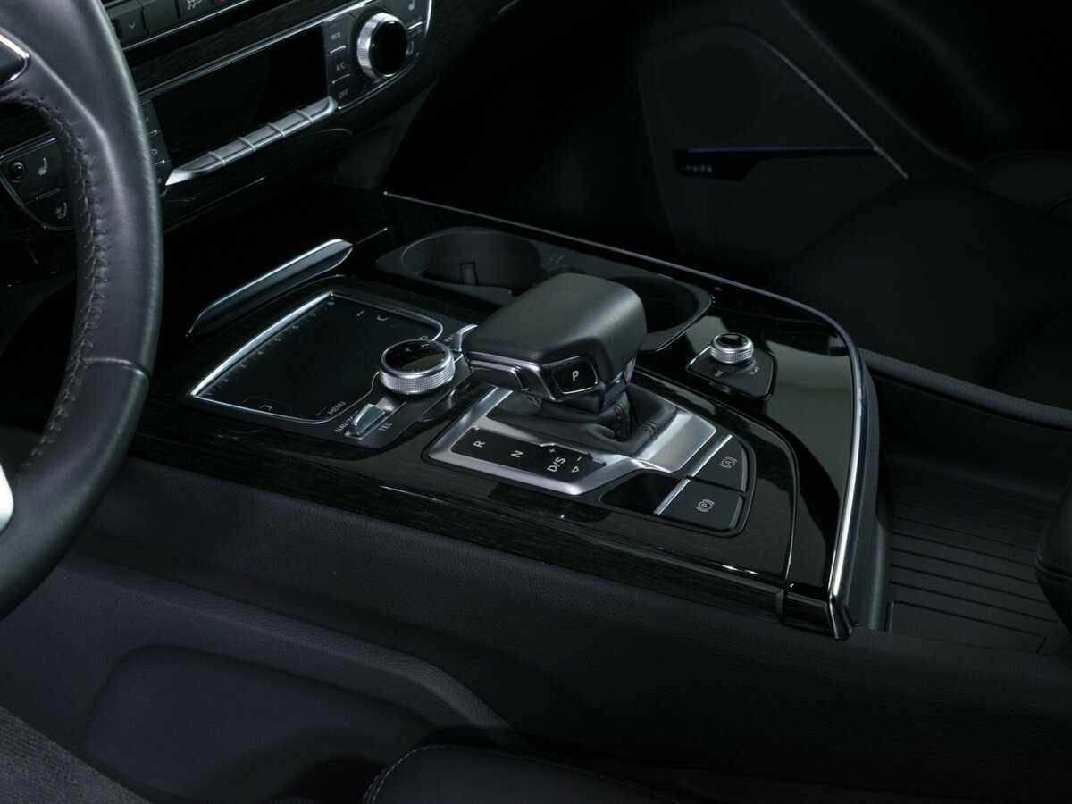 Б/У Ауди К7 2019 года. Фото: #17