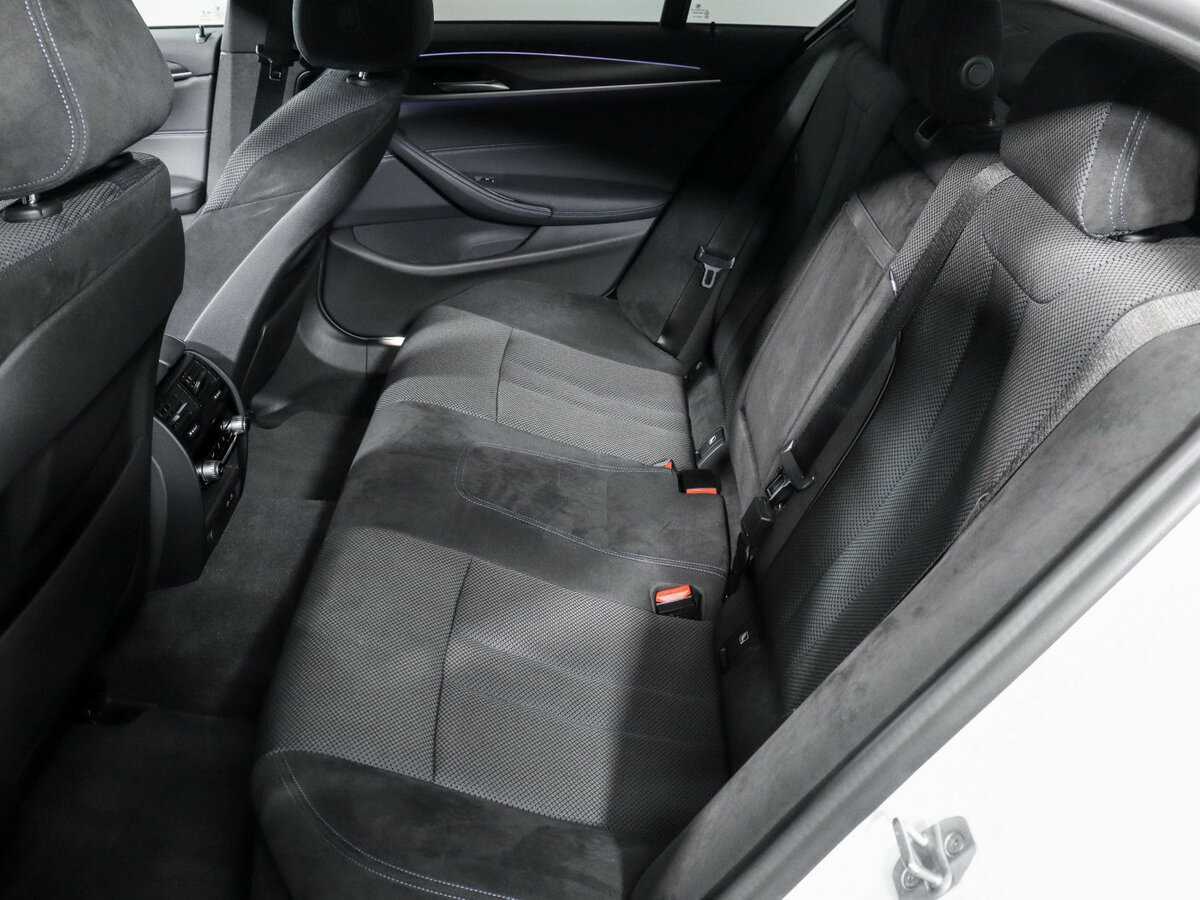 Б/У БМВ 5 серии 2021 года. Фото: #9