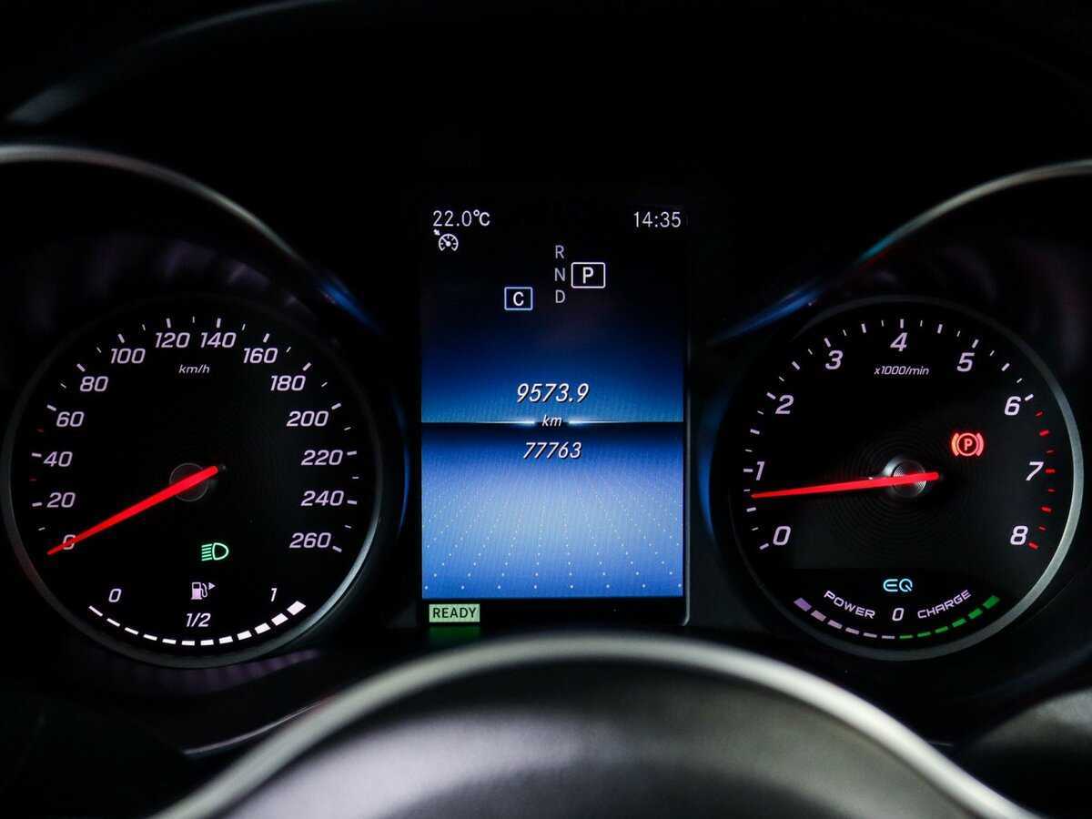 Б/У Мерседес-Бенц Ц-Класс 2018 года. Фото: #10