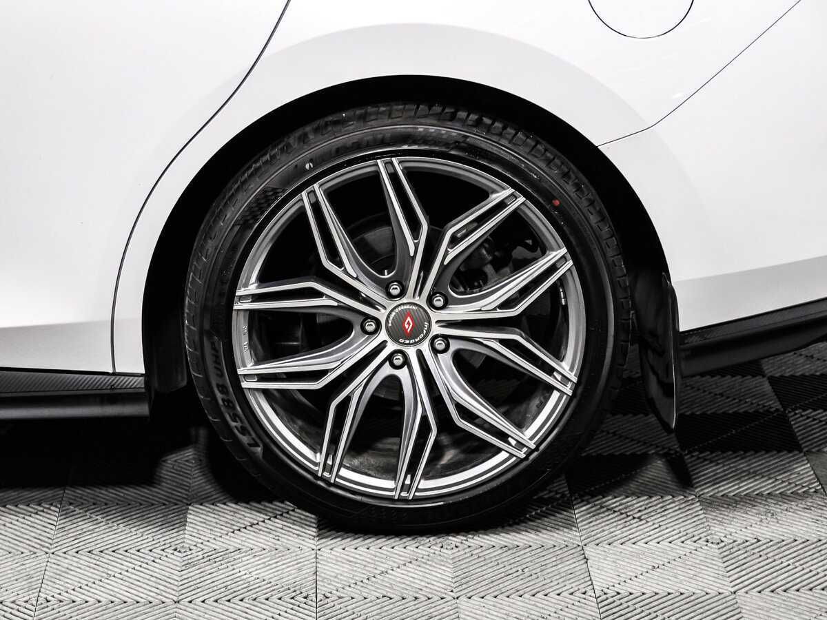 Б/У Чанган УНИ-В 2023 года. Фото: #13