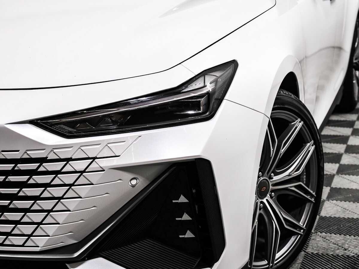 Б/У Чанган УНИ-В 2023 года. Фото: #14