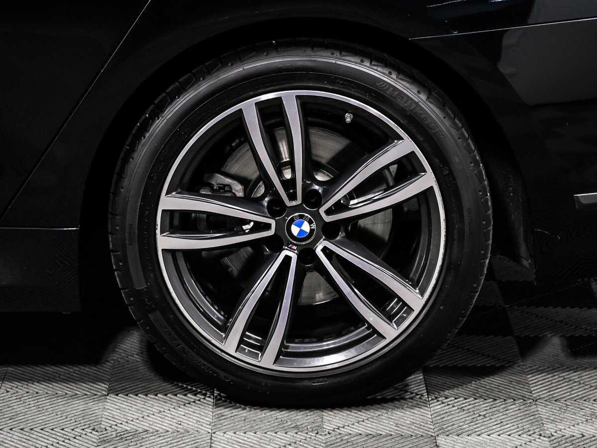 Б/У БМВ 7 серии 2021 года. Фото: #13