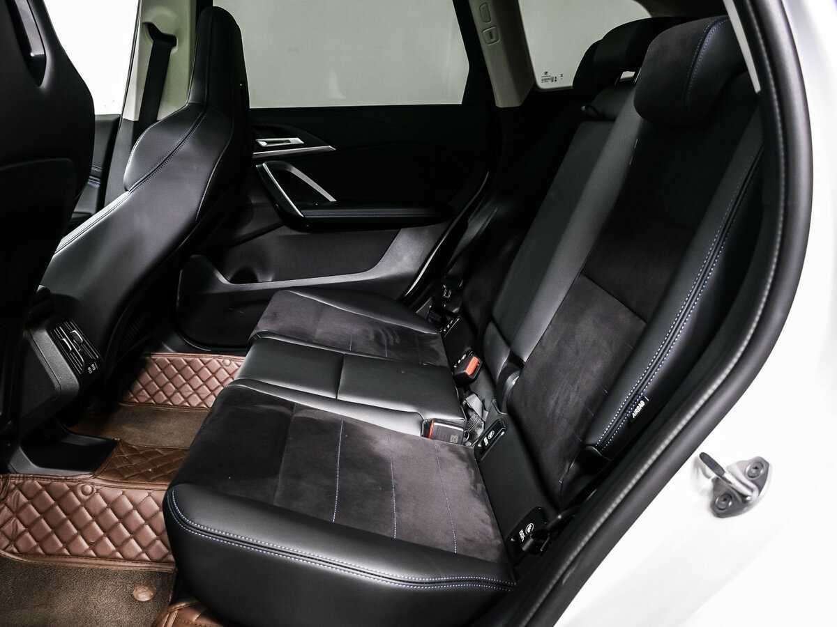 Б/У БМВ Икс1 2024 года. Фото: #11