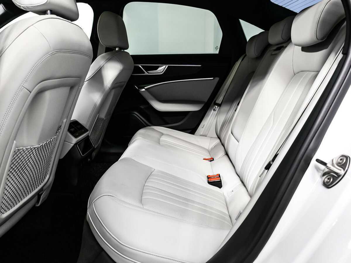 Б/У Ауди А6 2023 года. Фото: #13