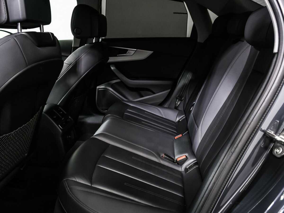 Б/У Ауди А4 2019 года. Фото: #13