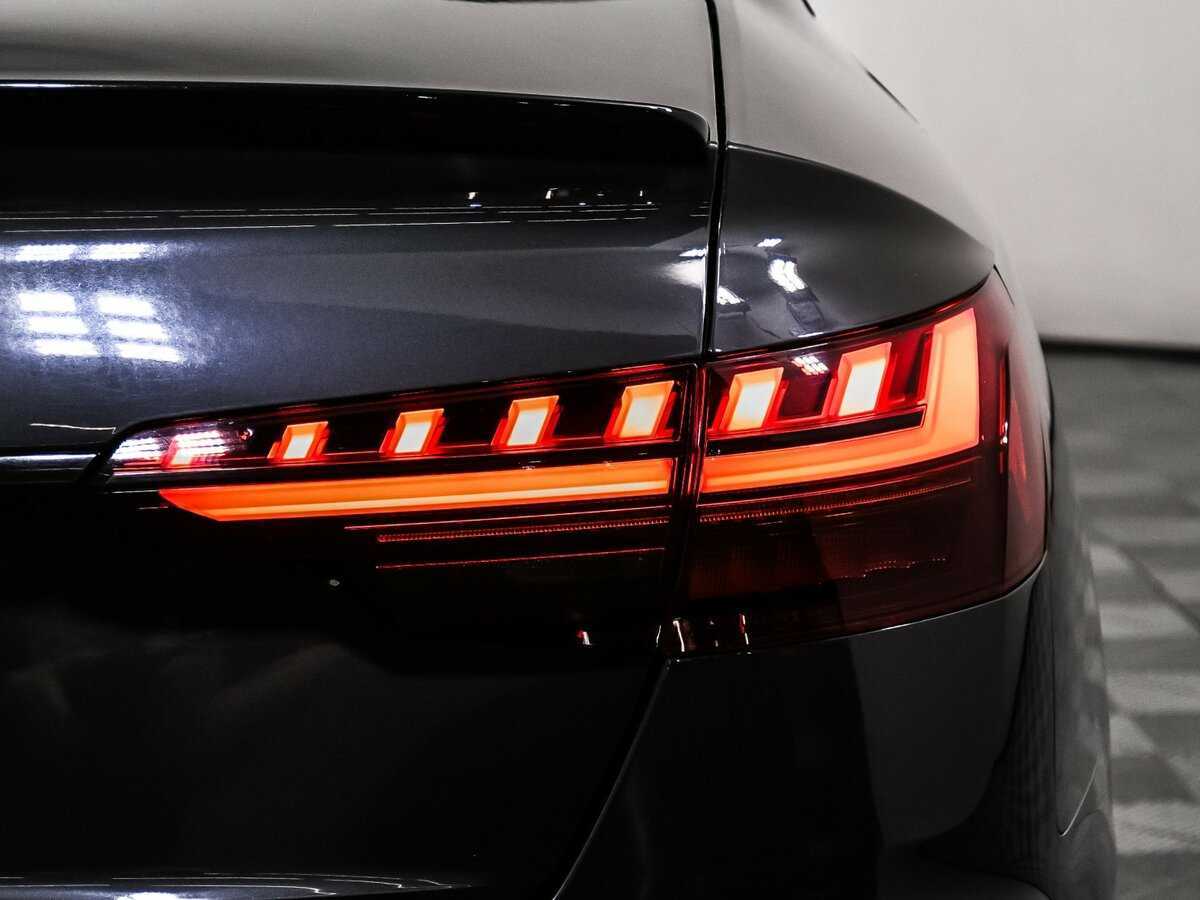 Б/У Ауди А4 2019 года. Фото: #15