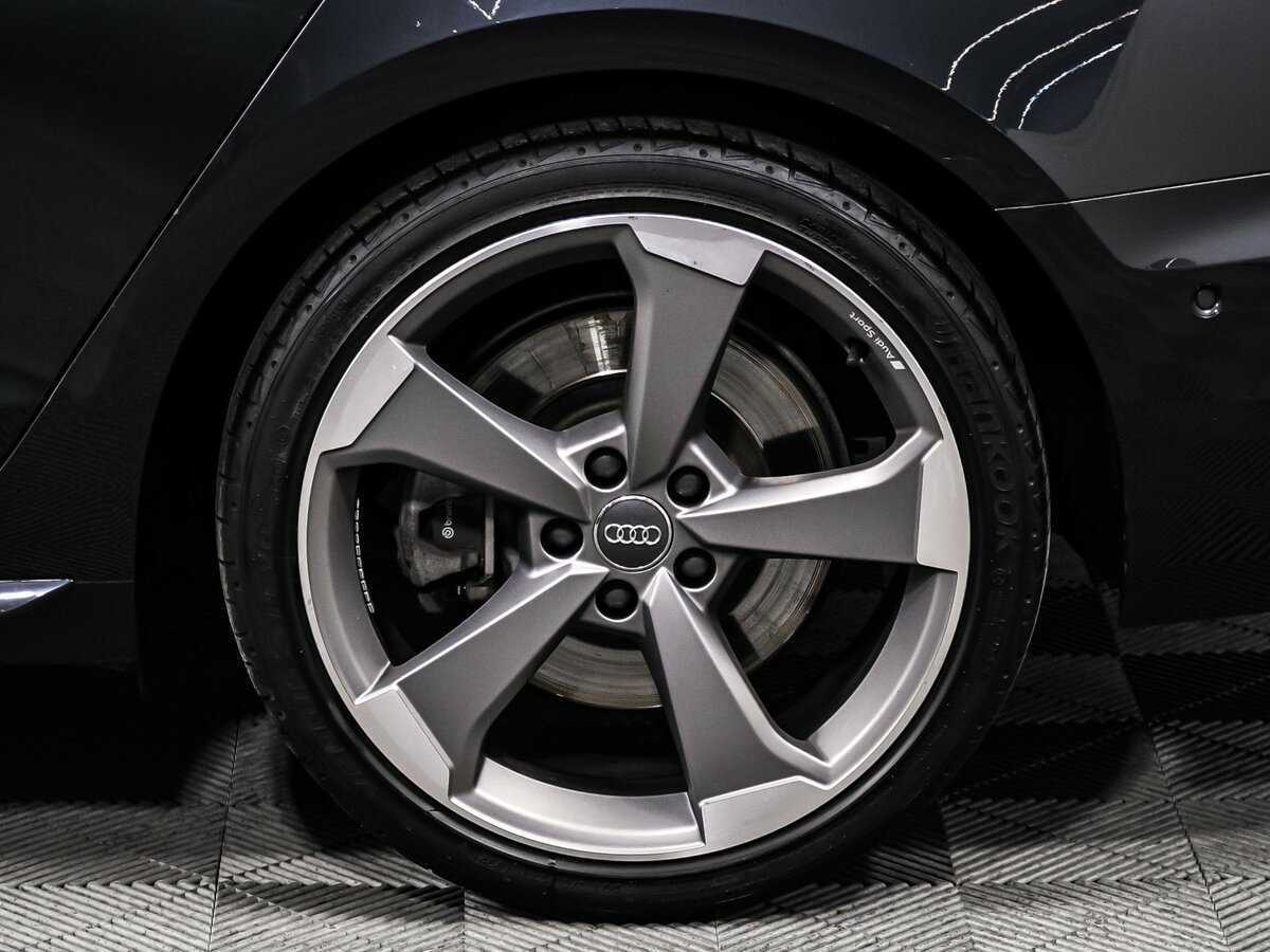 Б/У Ауди А4 2019 года. Фото: #17