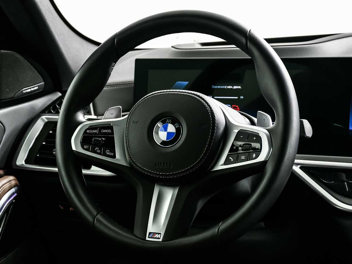 Б/У БМВ Икс6 2023 года. Фото: #18