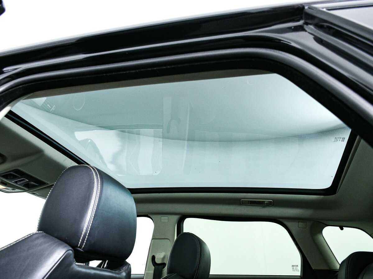 Б/У Лэнд Ровер Рэнж Ровер Эвок 2012 года. Фото: #15