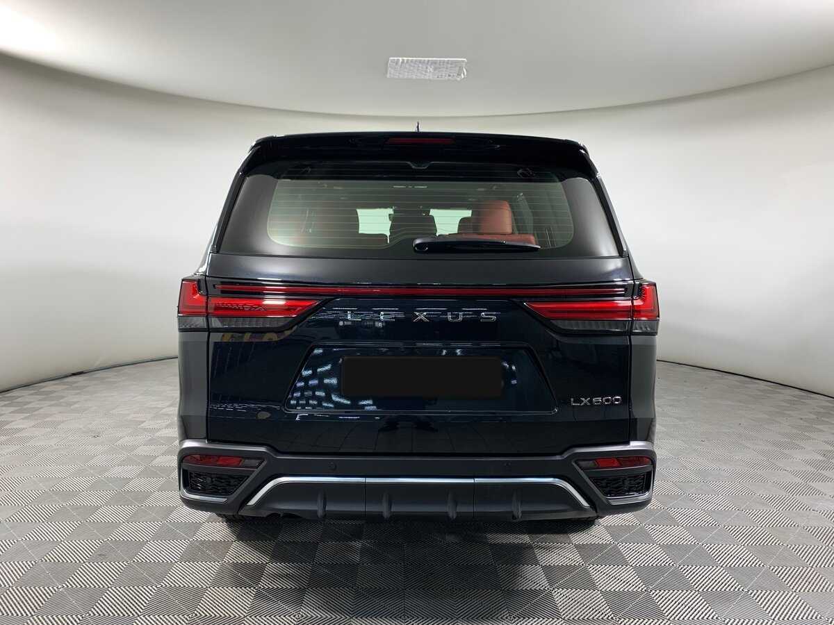 Б/У Лексус Л-Икс 2024 года. Фото: #5