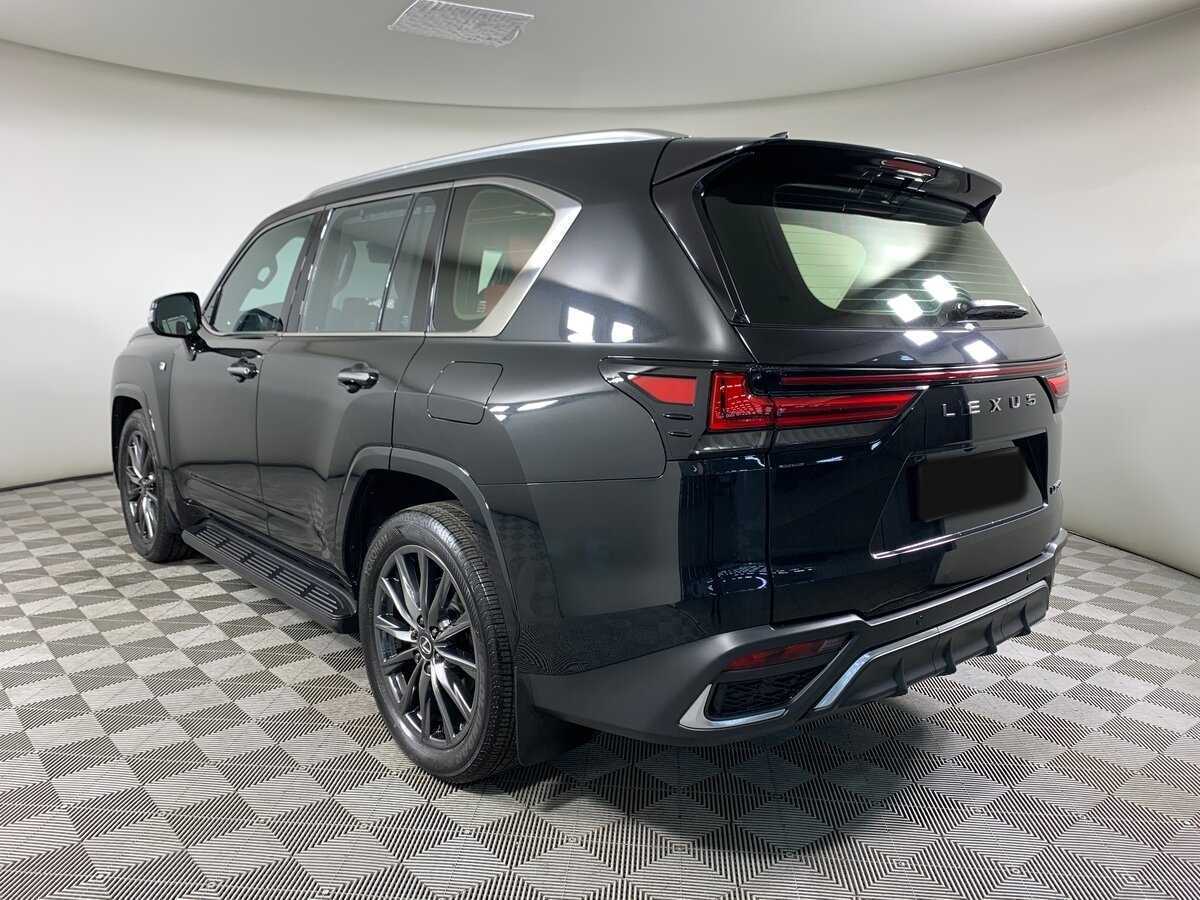 Б/У Лексус Л-Икс 2024 года. Фото: #6
