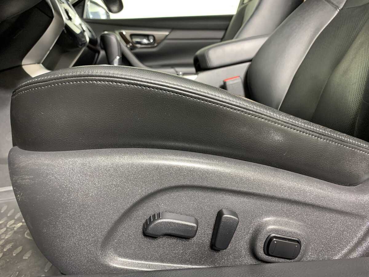 Б/У Ниссан Теана 2015 года. Фото: #15