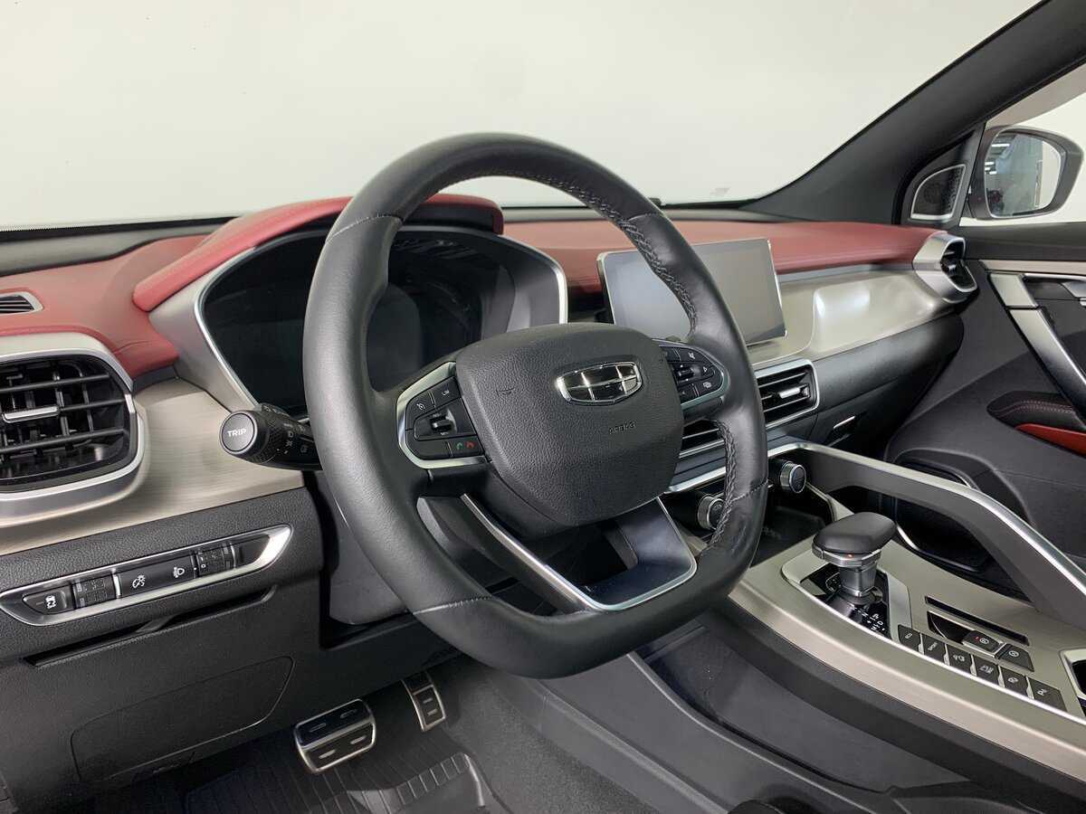 Б/У Джили Кулрэй 2023 года. Фото: #11