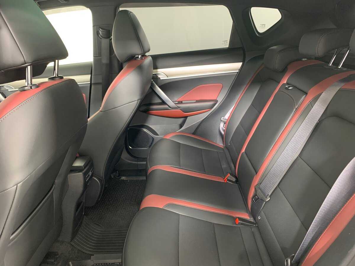 Б/У Джили Кулрэй 2023 года. Фото: #19