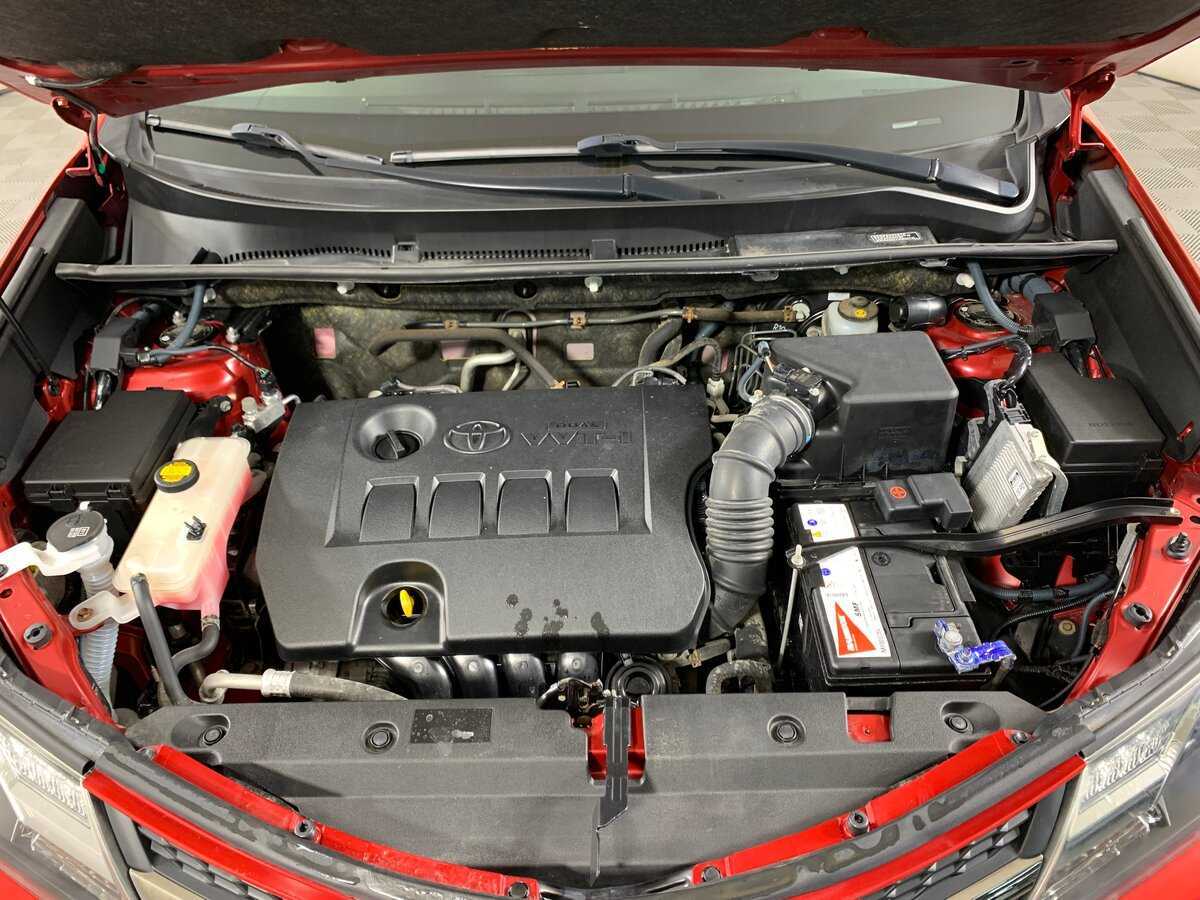 Б/У Тойота Рав4 2013 года. Фото: #10