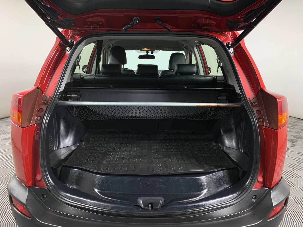 Б/У Тойота Рав4 2013 года. Фото: #19