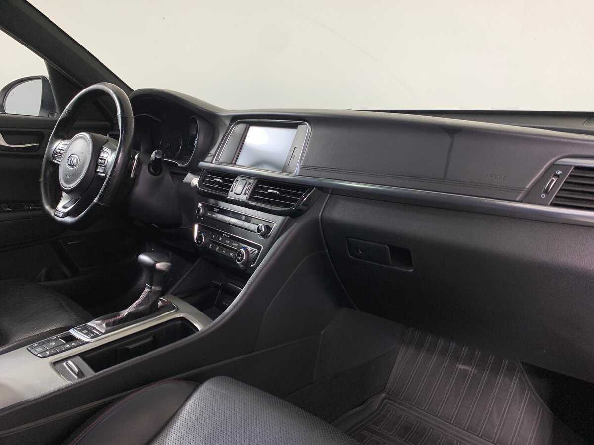 Б/У Киа Оптима 2016 года. Фото: #11