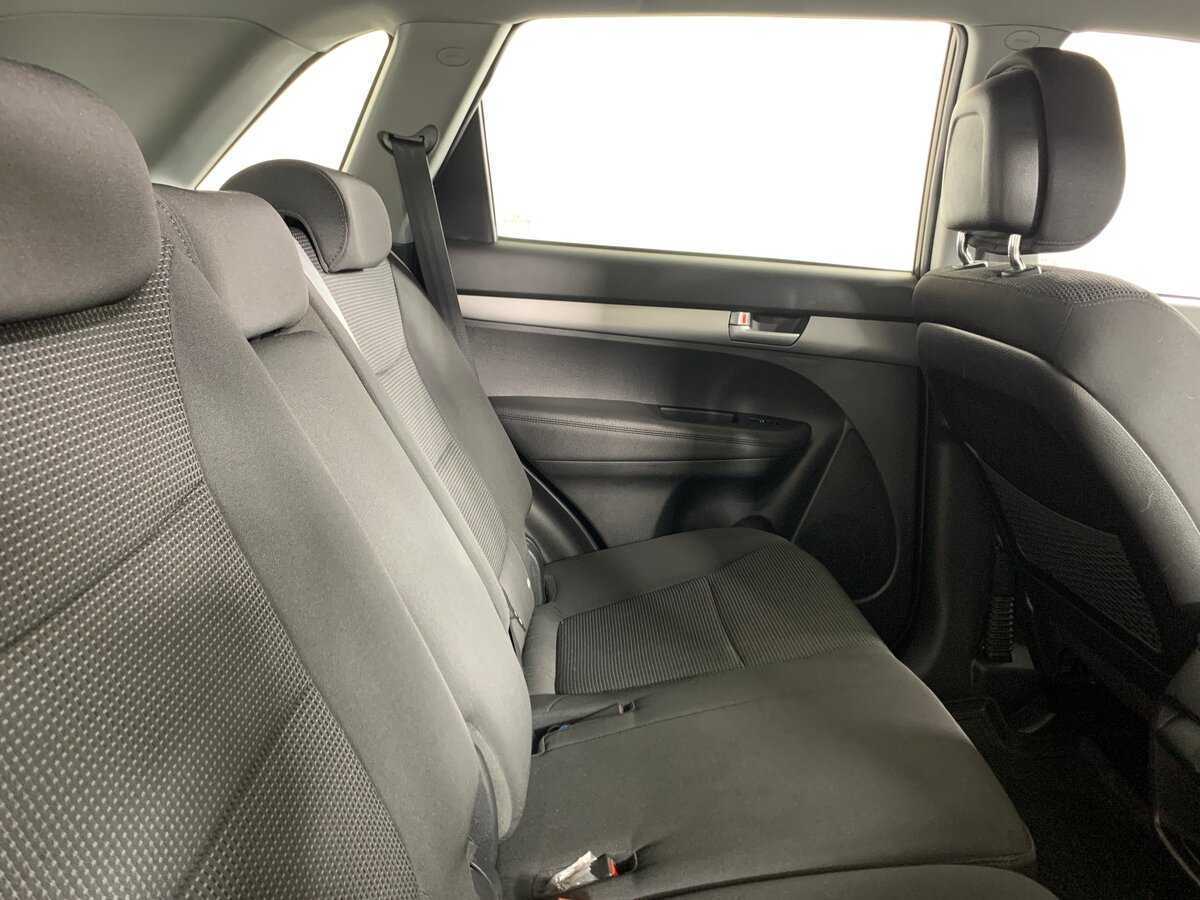 Б/У Киа Соренто 2014 года. Фото: #17