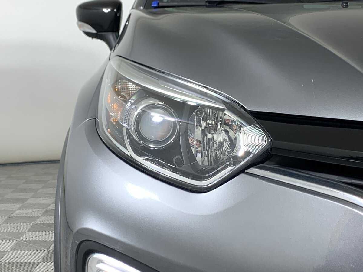 Б/У Рено Каптюр 2019 года. Фото: #9