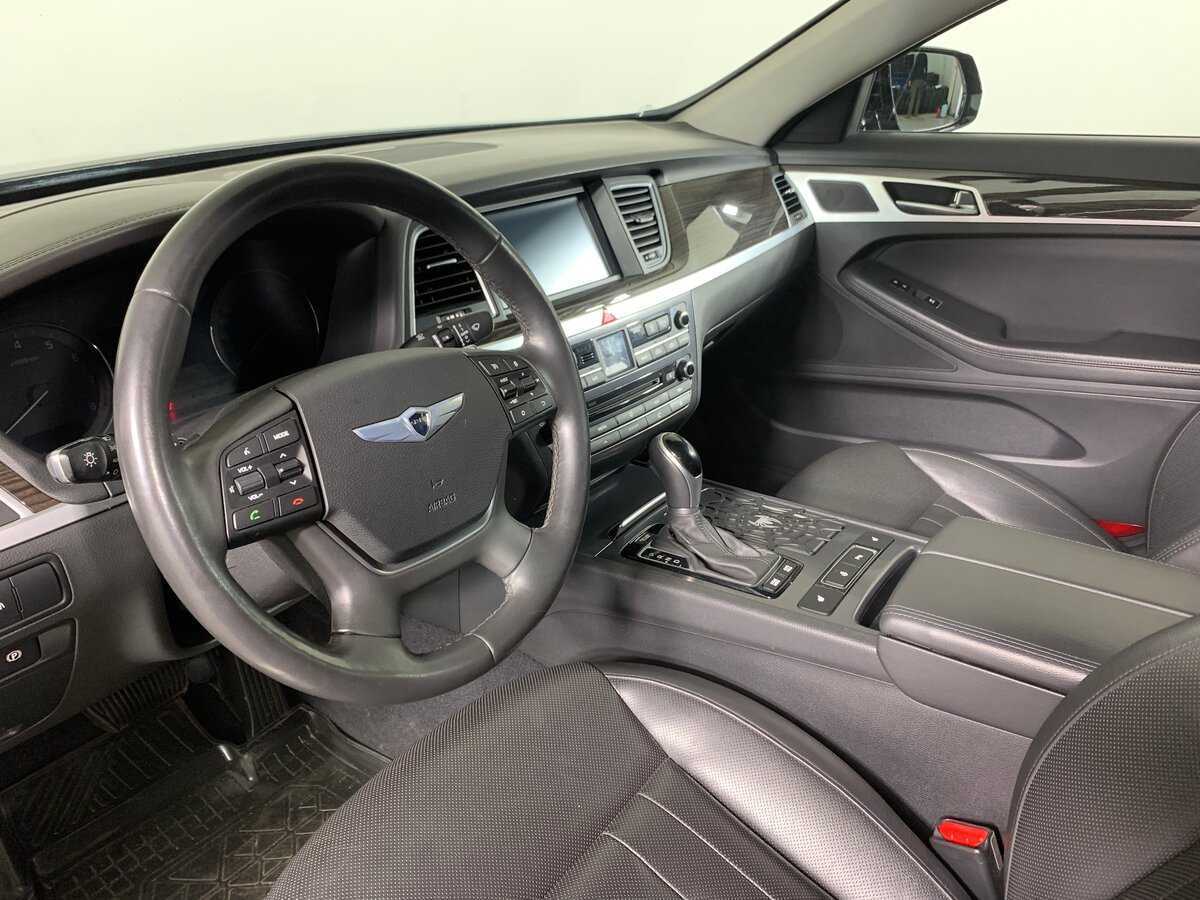 Б/У Хендай Генезис 2016 года. Фото: #11