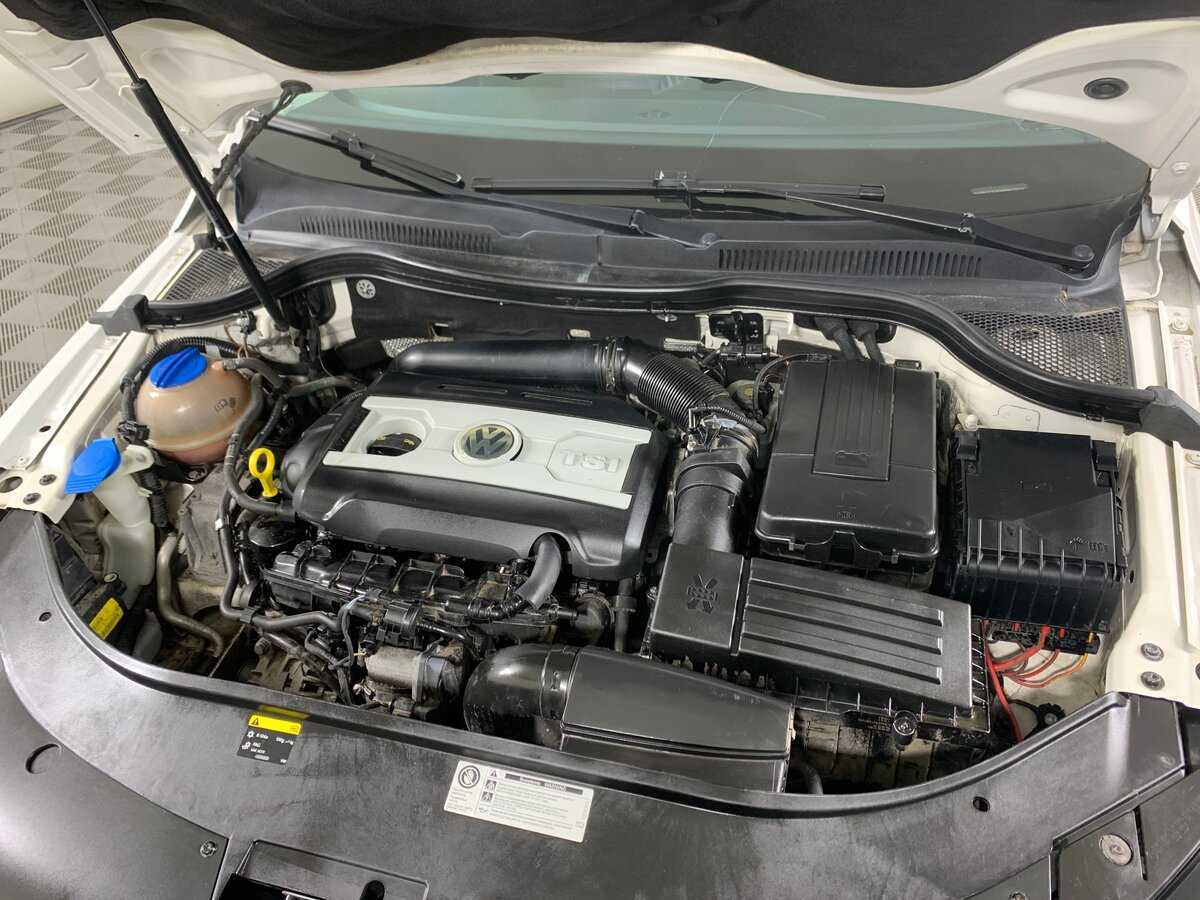 Б/У Фольксваген Пассат ЦЦ 2013 года. Фото: #10