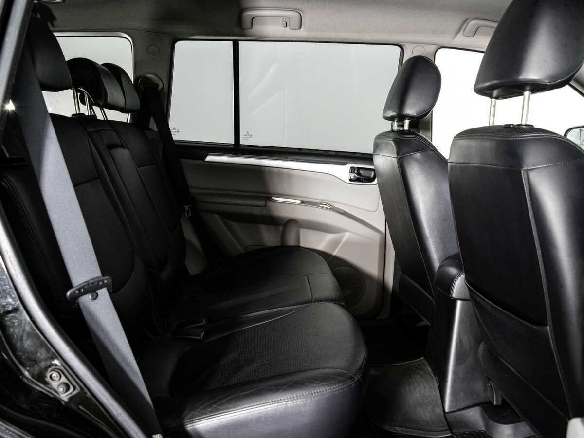 Б/У Митсубиши Паджеро Спорт 2010 года. Фото: #11