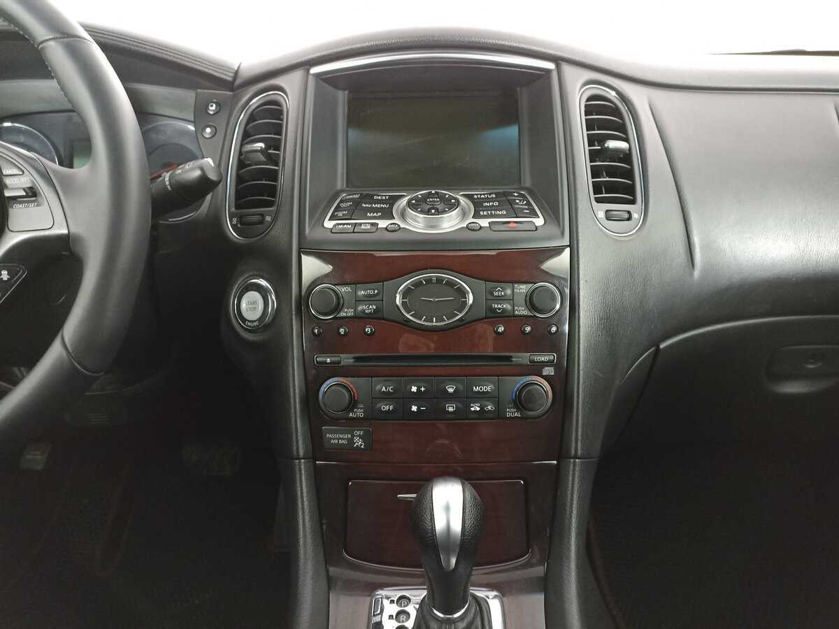 Б/У Инфинити ЕИкс 2009 года. Фото: #12