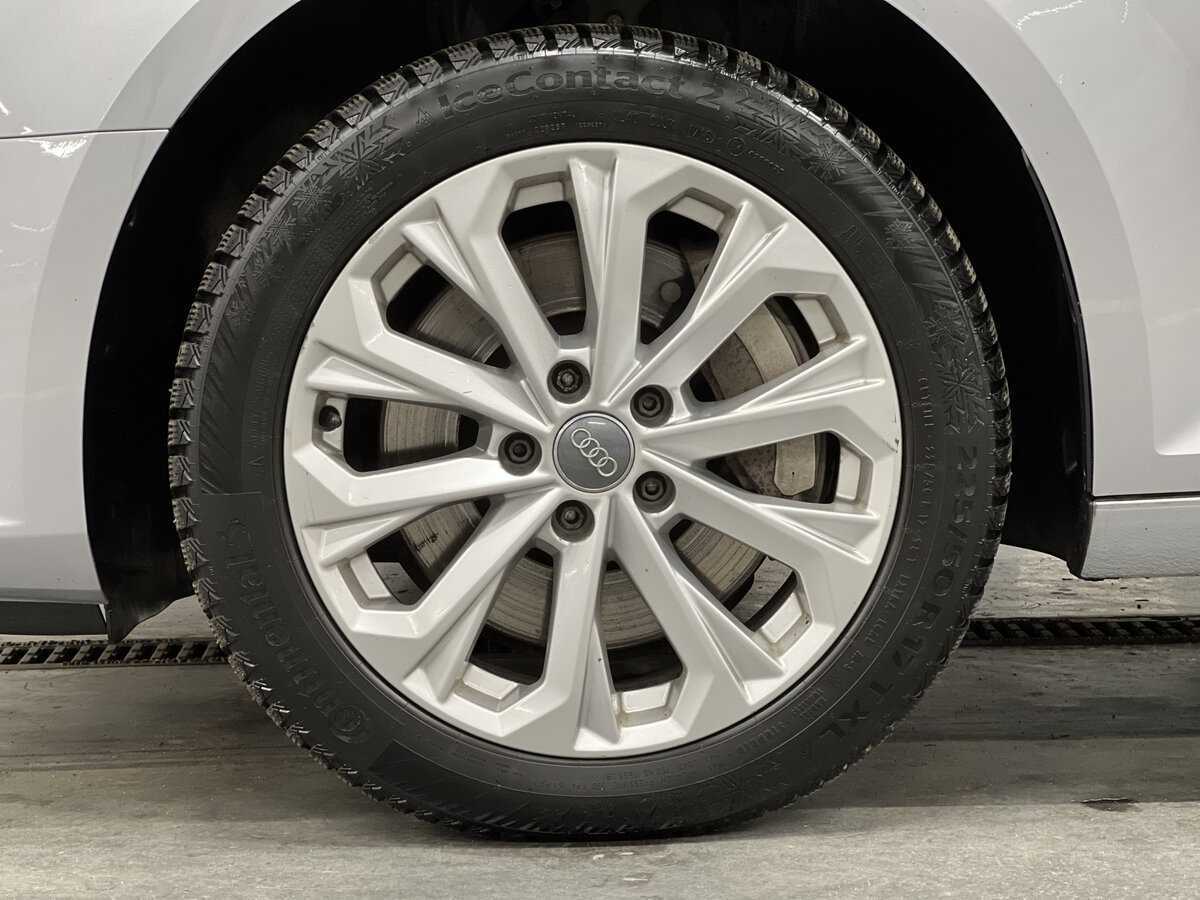 Б/У Ауди А4 2016 года. Фото: #17