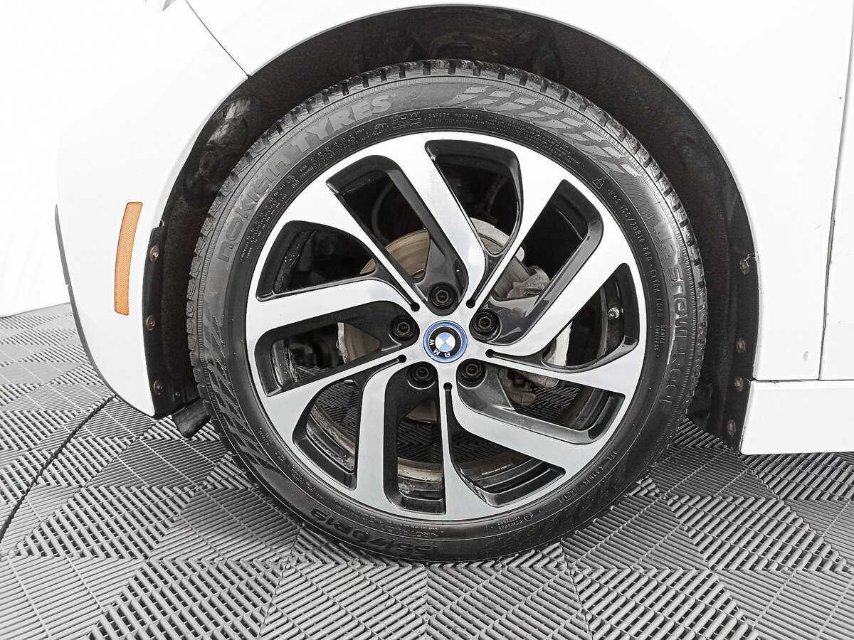 Б/У БМВ ай-3 2017 года. Фото: #15