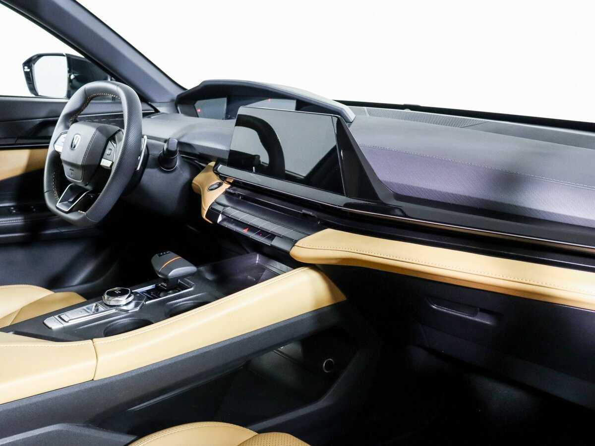 Б/У Чанган УНИ-В 2023 года. Фото: #5