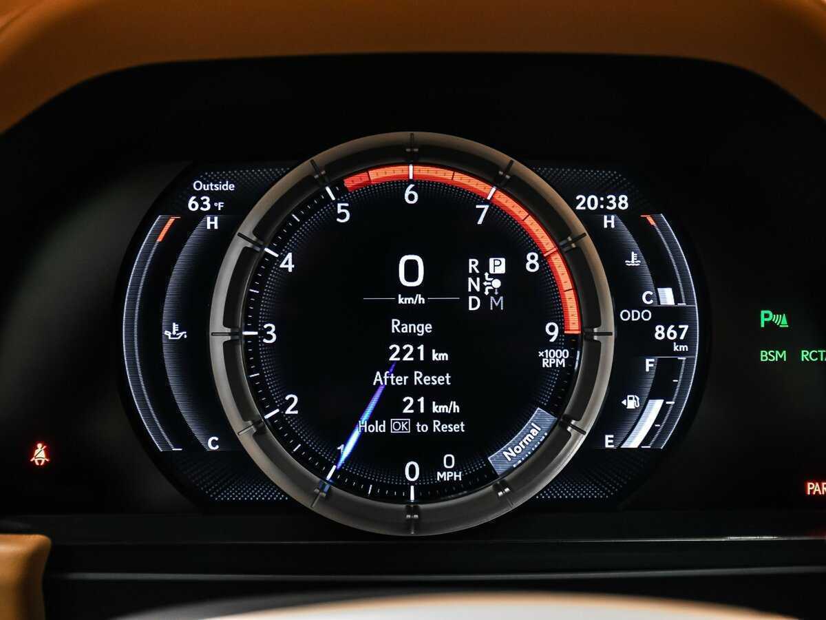 Б/У Лексус ЛЦ 2022 года. Фото: #9