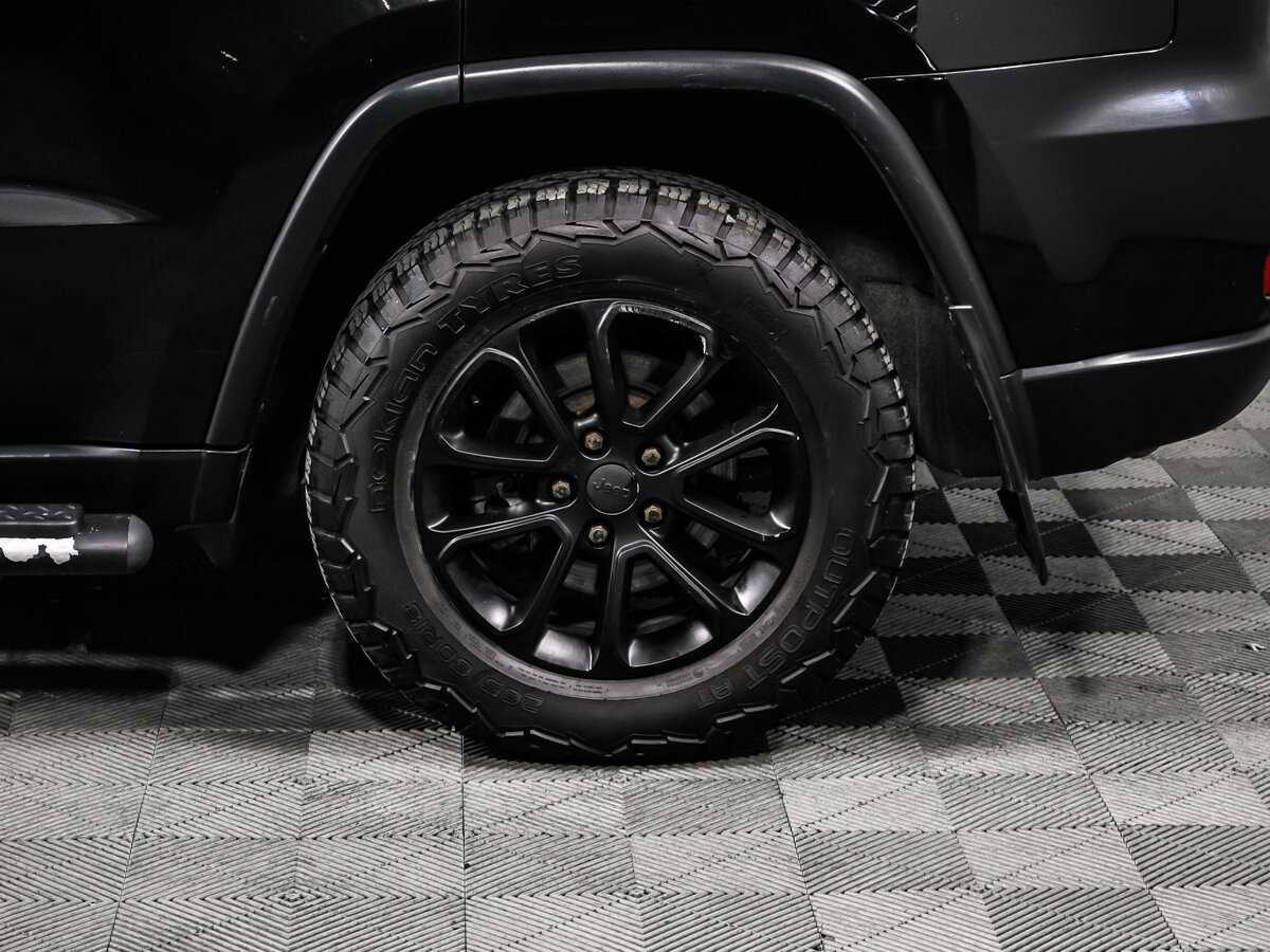 Б/У Джип Гранд Чироки 2013 года. Фото: #13