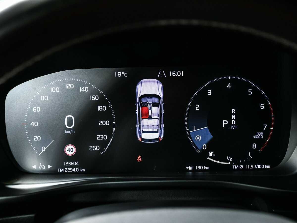 Б/У Вольво ИксЦ40 2020 года. Фото: #9