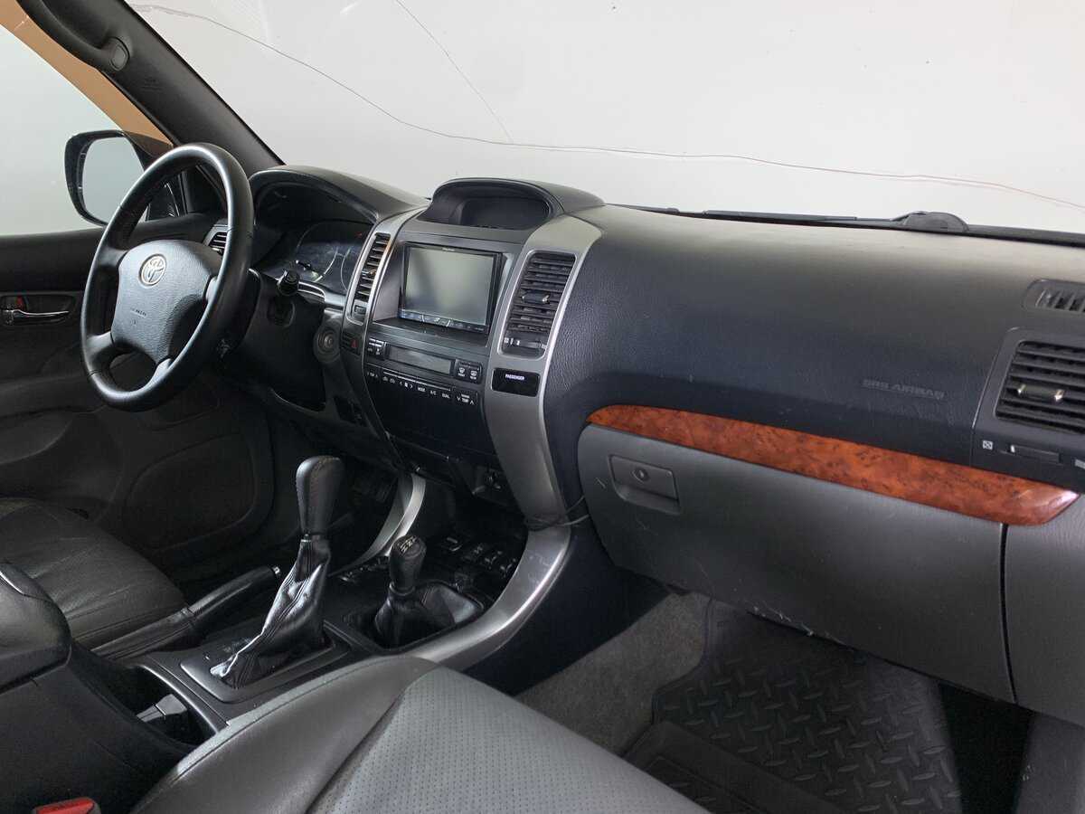 Б/У Тойота Лэнд Крузер Прадо 2006 года. Фото: #13