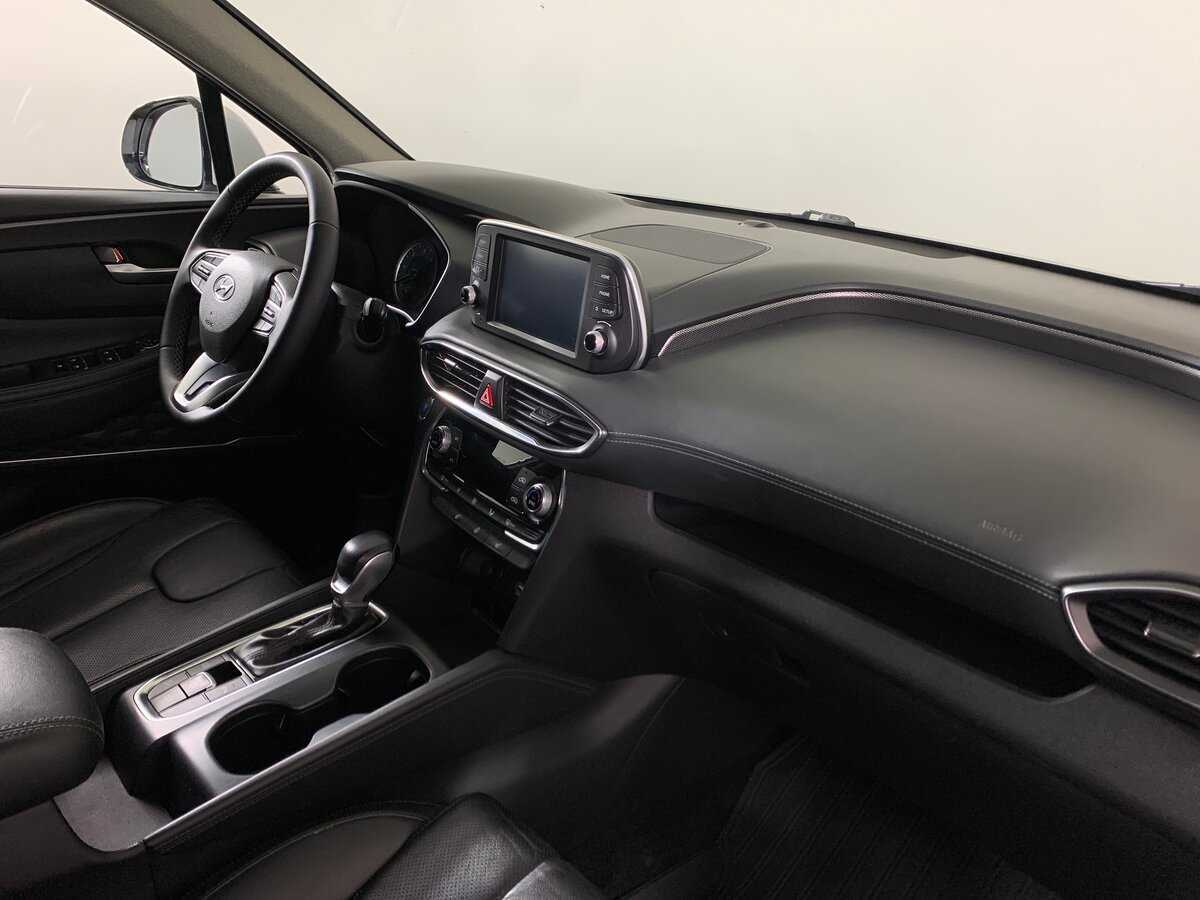 Б/У Хендай Санта Фе 2019 года. Фото: #11