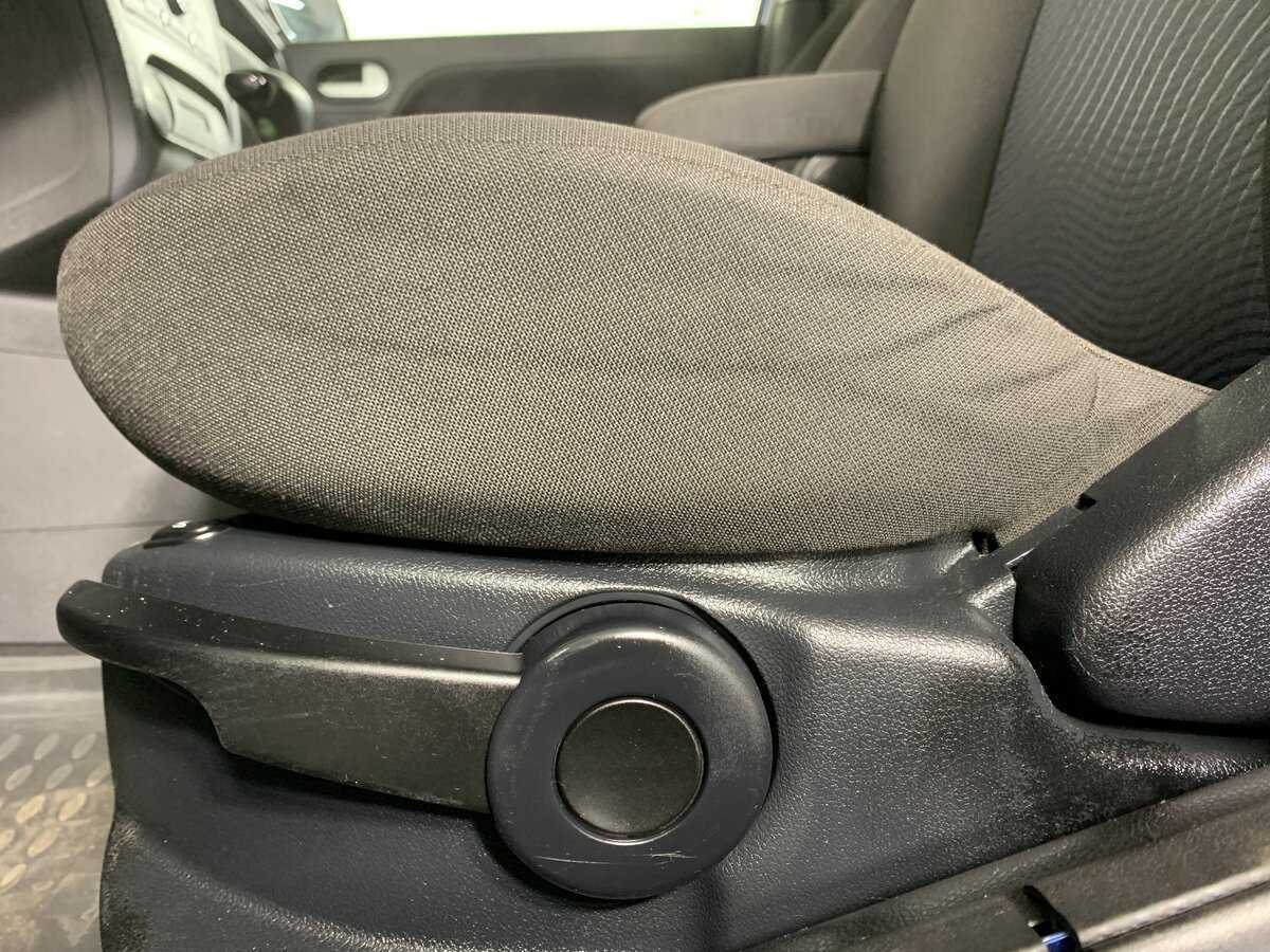 Б/У Форд Фьюжн 2008 года. Фото: #16