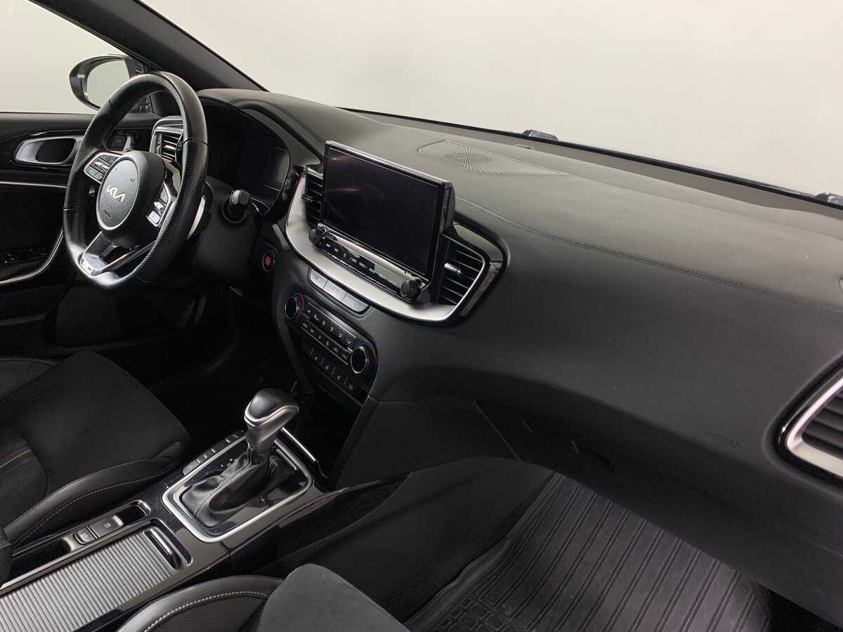 Б/У Киа Сид 2021 года. Фото: #13